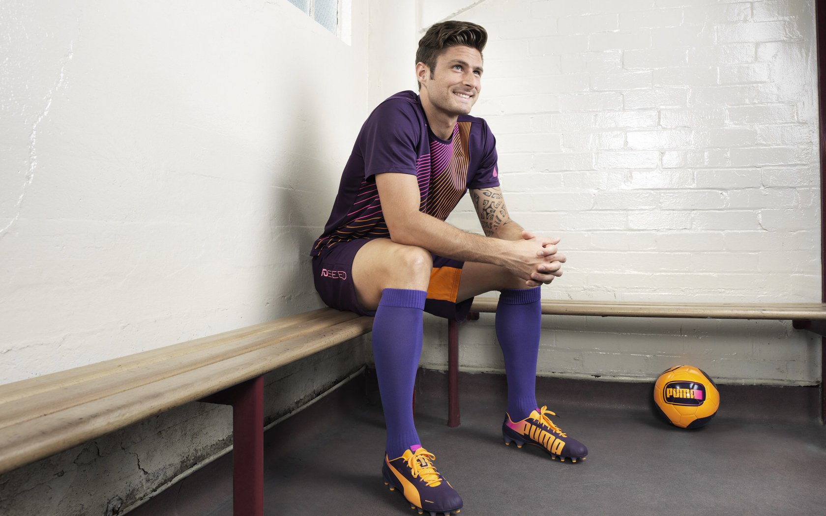 荷兰男队接力赛表现抢眼,荷兰接球技术